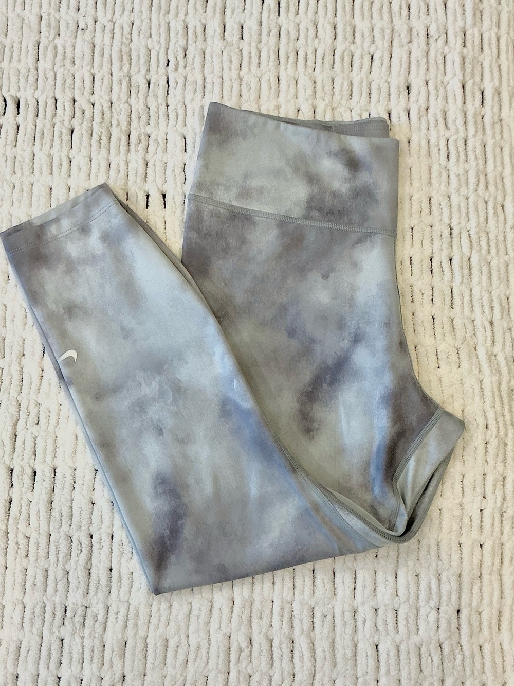 Tie-Dye Grey Nike Leggings 🖤
